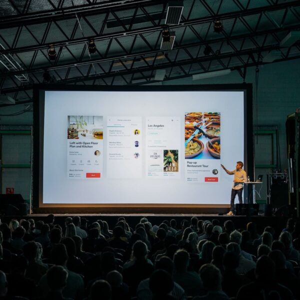 Powerpoint vs Google Slides: O que é melhor para suas apresentações?